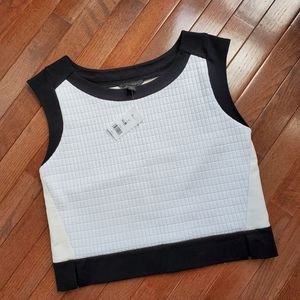 Banana Republic White and Black Textured Cropped Tank